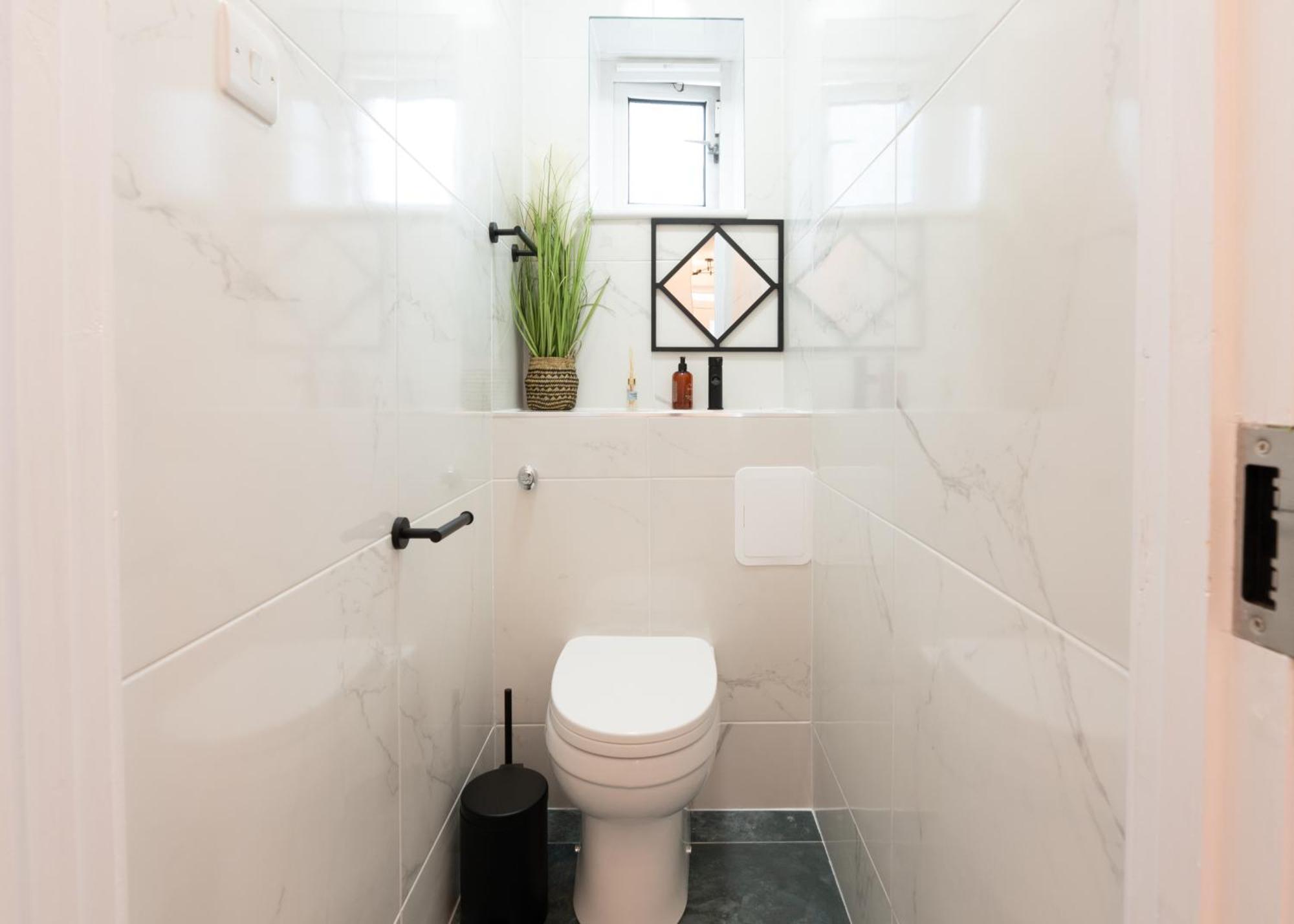 Stylish & Elegant 2-br Flat In Greenwich Londra