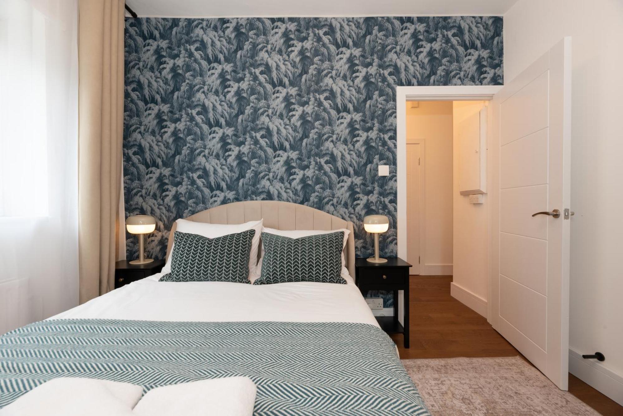 Stylish & Elegant 2-br Flat In Greenwich Appartamento